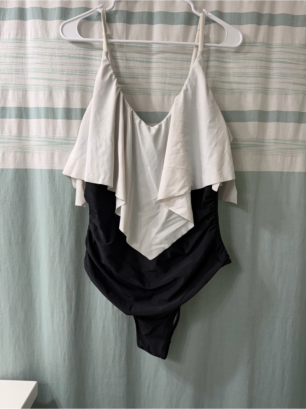 One piece swim